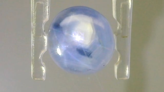 Srilankan Star Sapphire 4.42 Carat — video