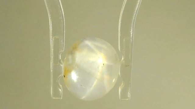Srilankan Star Sapphire 2.98 Carat — video