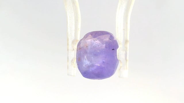 Srilankan Colour-Change Sapphire 3.54 Carat — video