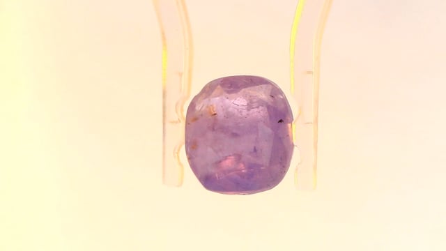Srilankan Colour-Change Sapphire 3.54 Carat — video