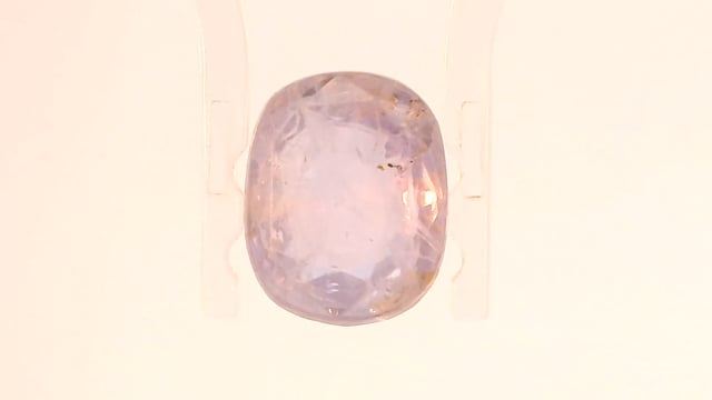 Srilankan Colour-Change Sapphire 5.18 Carat — video