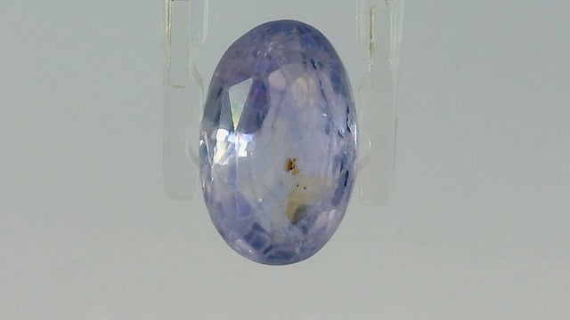 Srilankan Colour-Change Sapphire 3.78 Carat — video