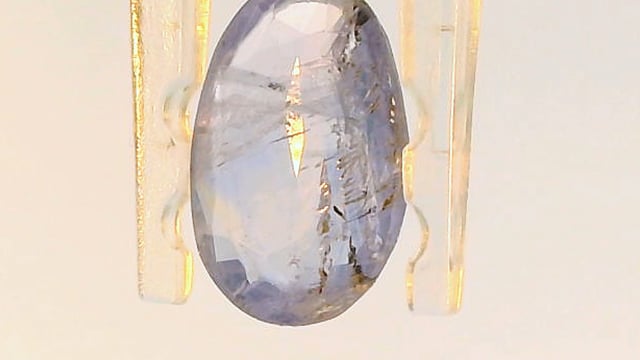 Srilankan Colour-Change Sapphire 2.81 Carat — video