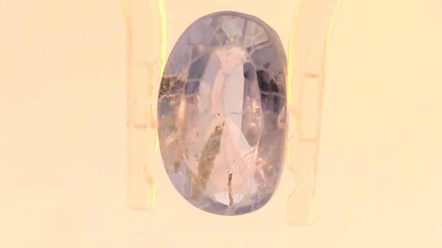 Srilankan Colour Changing  Sapphire 4.95 Carats — video