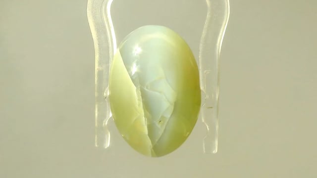 Srilankan Chrysoberyl Lehsunia  10.89 Carat — video