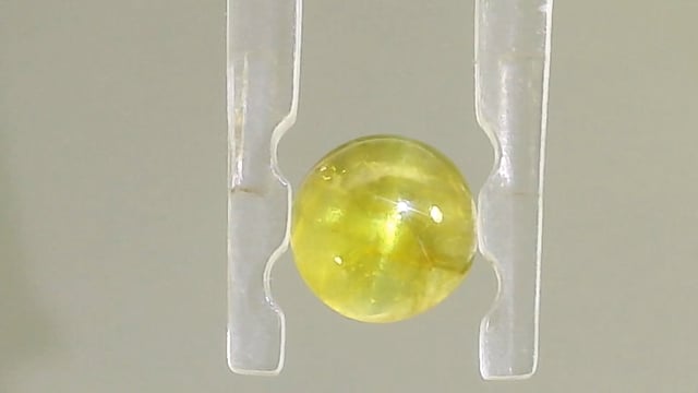 Srilankan Chrysoberyl Lehsunia  0.81 Carat — video