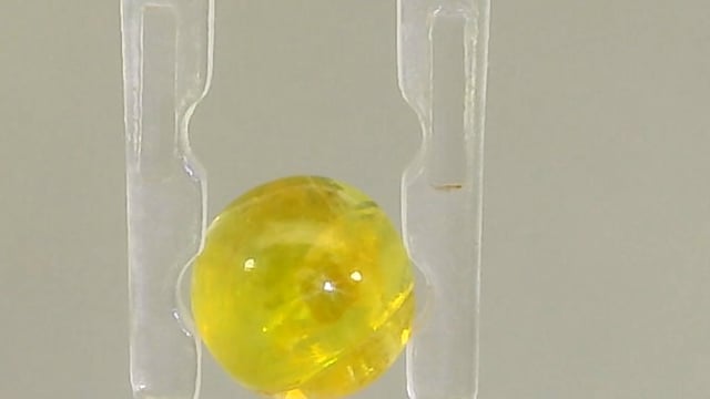 Srilankan Chrysoberyl Cat's Eye 0.82 Carat — video