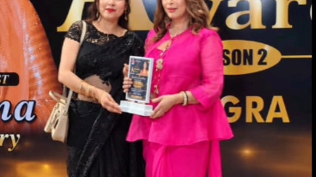 MANT-जब बॉलीवुड स्टार ने थामी ट्रॉफी, सम्मान पाकर खिल उठे,महिलाओं के चेहरे,,