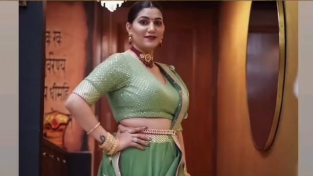 हाथरस के दाऊजी मेला में 6 अक्टूबर को हरियाणवी डांसर सपना चौधरी का होने वाला संगीत एवं डांस कार्यक्रम सुरक्षा कारणों के चलते हुआ रद्द।