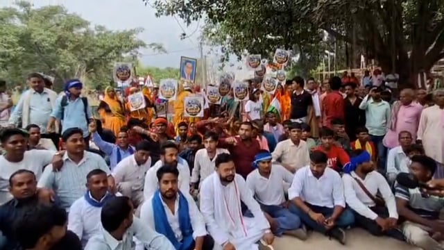 भैरोगंज गोलीकांड मामले में गिरफ्तारी नहीं होने से ग्रामीणों में आक्रोश।