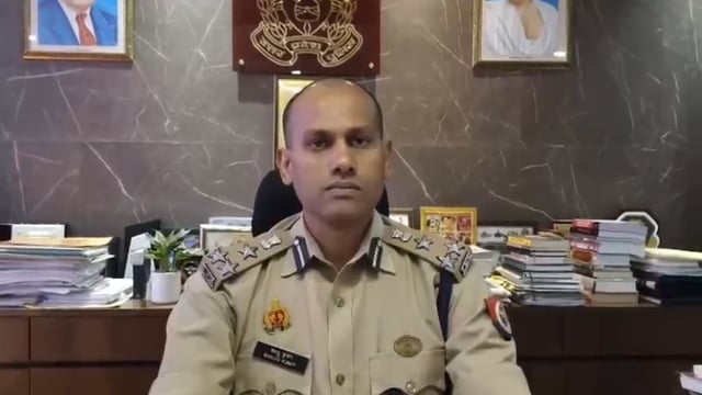 *लखनऊ इकाना स्टेडियम में (भारत बनाम वेस्टइंडीज) मैच के दृष्टिगत किये गये सुरक्षा एवं यातायात के व्यापक प्रबंध के संबंध में संयुक्त पुलिस आयुक्त, कानून एवं व्यवस्था महोदय,  बबलू कुमार द्वारा दी गयी बाइट....*