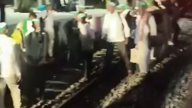 ब्रेकिंग अयोध्या 

आजमगढ़ से दिल्ली जा रही कैफियत एक्सप्रेस