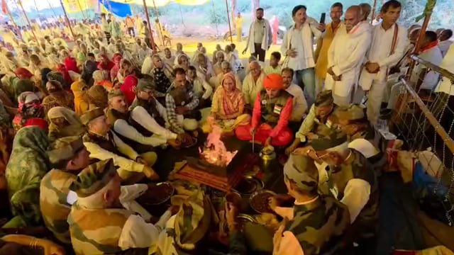 छाता शुगर मिल पर हवन किया फौजियों ने