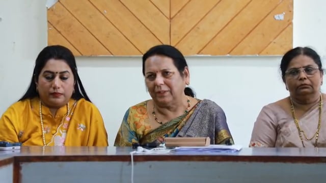 आदर्श शिक्षण संस्थेवर प्रशासक नेमल पाहिजे,डॉ निलम गोऱ्हे