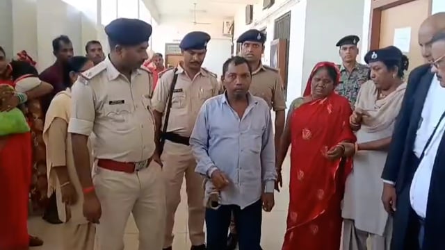 दहेज हत्या के मामले में अदालत का बड़ा फैसला! सास ससुर को कठोर कारावास की सजा।