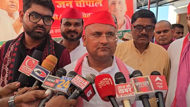 सिद्धार्थनगर में PDA जनचौपाल के जरिए नेताजी मुलायम सिंह यादव को दी गई श्रद्धांजलि, सपा नेताओं ने गिनाए उनके विचार और सिद