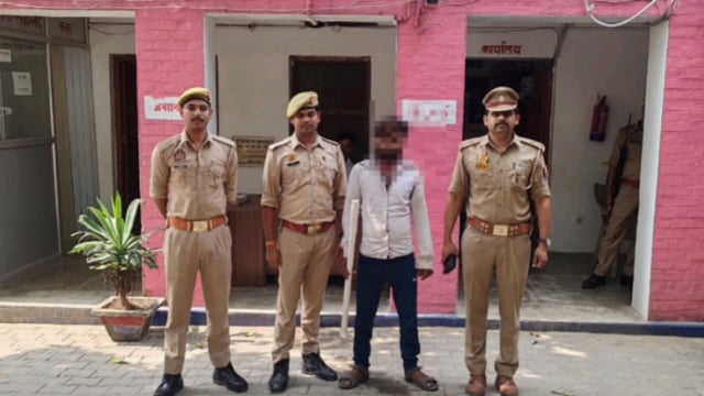 प्रतापगढ़ के चकेढ़ी हत्याकांड में वांछित अभियुक्त रोहित पटेल उर्फ कल्लू गिरफ्तार, घटना में प्रयुक्त लोहे का पाइप बरामद