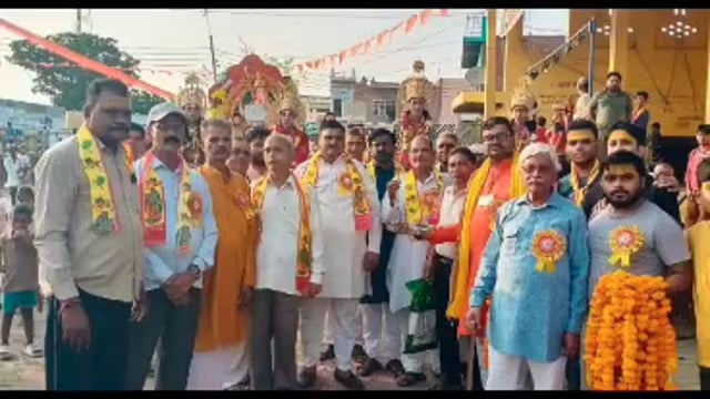 MANT-.कराहरी में दर्जनों झांकियां, बैंडबाजे और जय श्रीराम के जयकारे… कराहरी की रामबरात में उमड़ा,आस्था का सैलाब,,