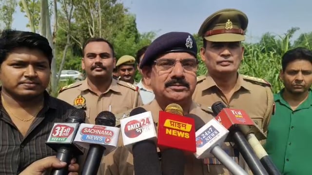 मुजफ्फरनगर l बुढ़ाना थाना प्रभारी सुभाष अत्रि व उनकी टीम ने शातिर गौकश हिस्ट्रीशीटर दिलावर निवासी परासौली को मुठभेड़ में किया लंगड़ा