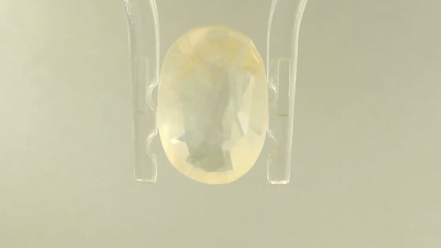 Srilankan Pukhraj  3.87 Carat — video