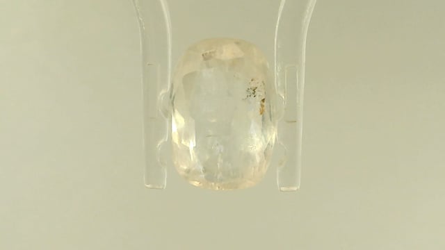 Srilankan Yellow Sapphire 3.58 Carat — video