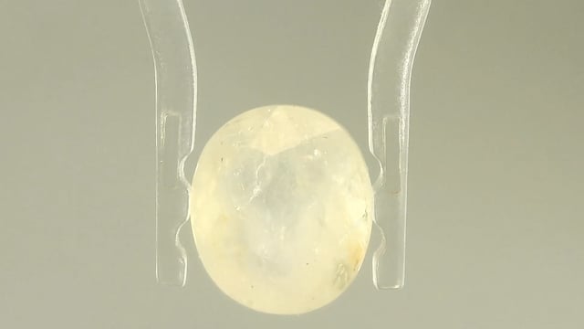 Yellow Sapphire 4.91 Carat — video