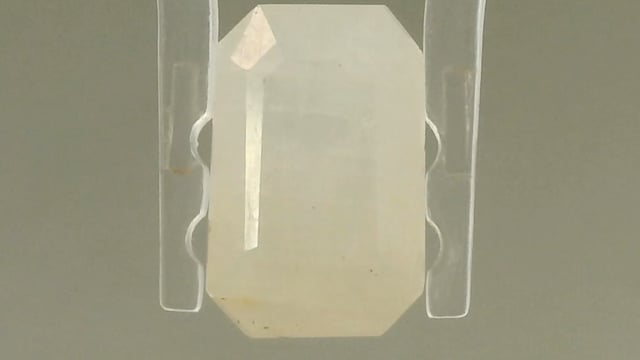 Burma Yellow Sapphire 4.94 Carats — video