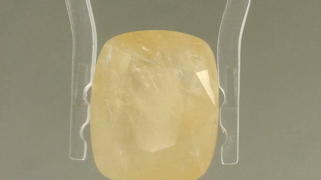 Srilankan Yellow Sapphire 11.08 Carats — video