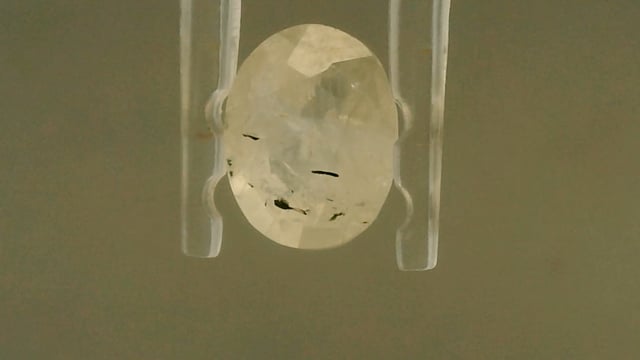 Srilankan Yellow Sapphire 2.98 Carats — video