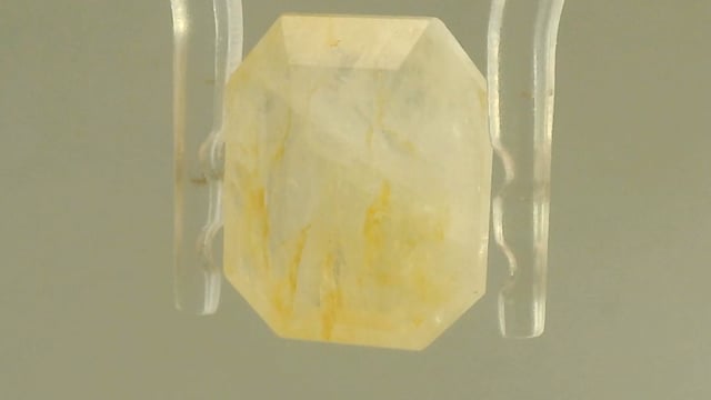 Srilankan Yellow Sapphire 7.93 Carats — video