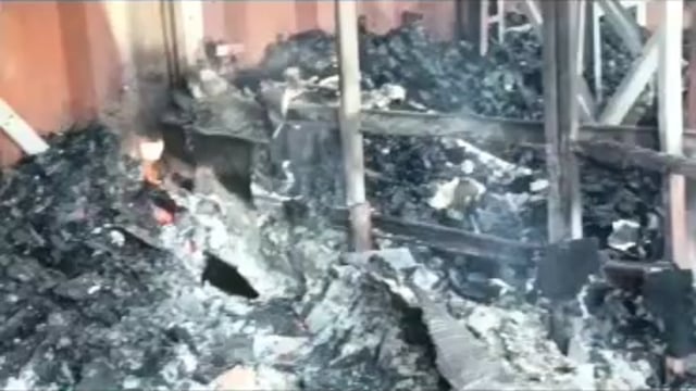 मथुरा के जेंत में अतिथि भवन में लगी भीषण आग,लाखों का सामान जलकर, हुआ राख़,,