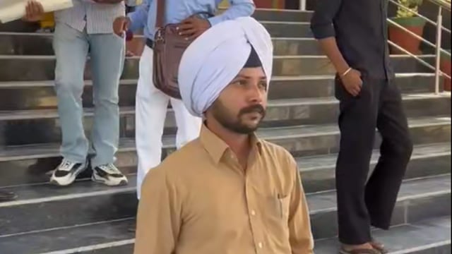 शामली l मुख्य चुनाव आयुक्त श्री ज्ञानेश कुमार जी के इस्तीफे की मांग के संबंध में बहुजन एकता संघर्ष समिति के जिला अध्यक्ष ने सोफा ज्ञापन