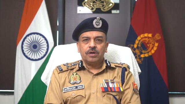 Lko Big Breaking 

ANTF लखनऊ यूनिट द्वारा 02 मादक पदार्थ तस्कर की गिरफ्तारी और बरामदगी के सम्बंध में अपर पुलिस महानिदेशक कानून एवं व्यवस्था,अमिताभ यश का बयान!!
