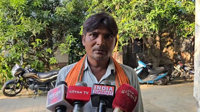 सिद्धार्थनगर में दर्दनाक सड़क हादसा, दुर्गा पूजा देखकर लौट रहे 3 किशोरों की मौत; गांव में पसरा मातम