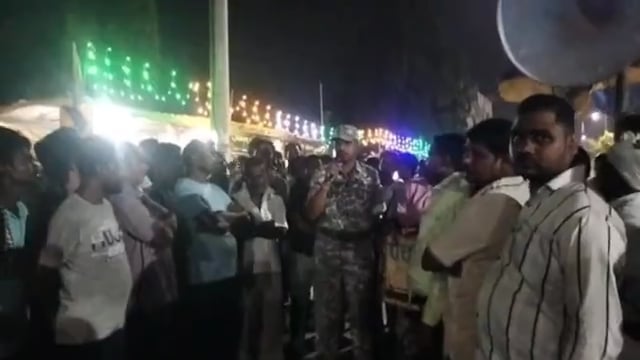 जमीन अधिग्रहणाविरोधात चामोर्शीत चक्काजाम! महिला-शेतकरी रस्त्यावर; जीआर रद्द करण्याची मागणी