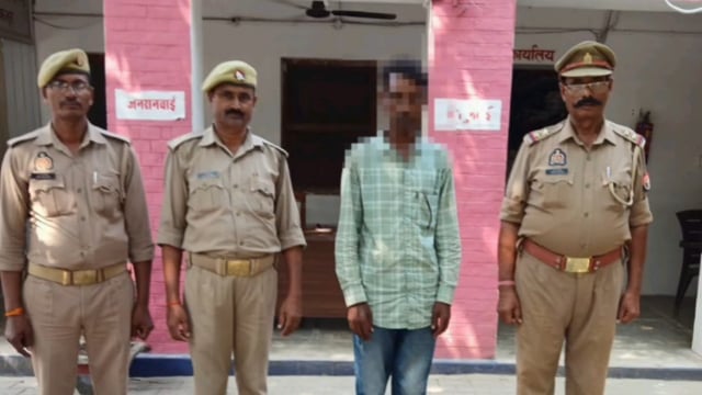 संग्रामगढ़ पुलिस ने गैर जमानती वारंट के तहत वारंटी अभियुक्त रामलाल सरोज को घर से किया गिरफ्तार#latest_news 
