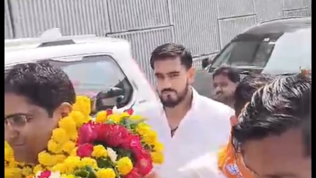 शिक्षक एवं स्नातक चुनाव को लेकर नवीन प्रजापति ने किया शिक्षकों से संपर्क