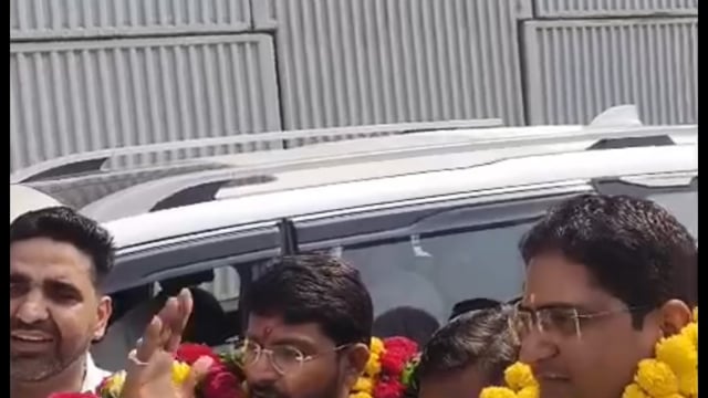 शिक्षक एवं स्नातक चुनाव को लेकर नवीन प्रजापति ने किया शिक्षकों से संपर्क