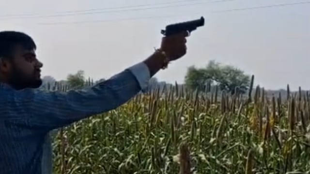 सोनई में फायरिंग का वीडियो वायरल, आरोपी गिरफ्तार