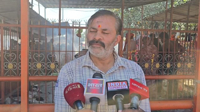 सिद्धार्थनगर: महानवमी पर गालापुर धाम में उमड़ा आस्था का सैलाब