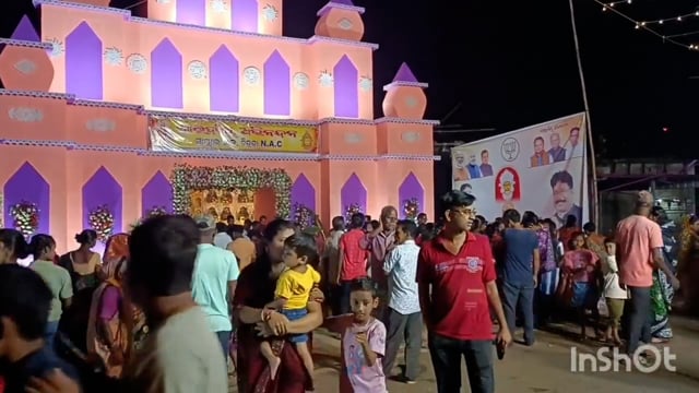  ମାଆ ଶକ୍ତିମୟୀ ଙ୍କ ଭକ୍ତି ରେ ବିଭୋର ସମସ୍ତେ ।