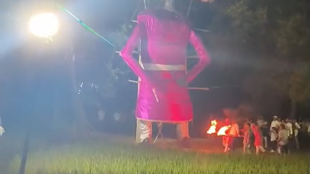 रानीटीकर में 70 फीट ऊंचे रावण का दहन,21हजार से अधिक लोगों ने देखा विजय का उत्सव आतिशबाजी और जय श्रीराम के उदघोष की गूंज 