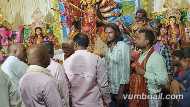 क्षेत्र के सुख, शांति, समृद्धि को लेकर विधायक ने वैष्णवी दुर्गा मंदिर में टेका माथा, कला मंच का भी किया उद्घाटन