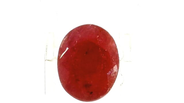 African Ruby 4.64 Carats — video