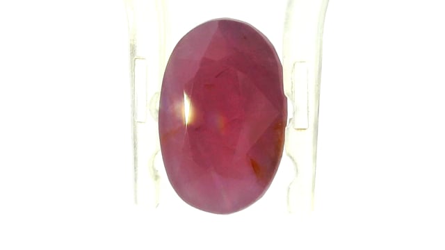 African Ruby 4.72 Carats — video