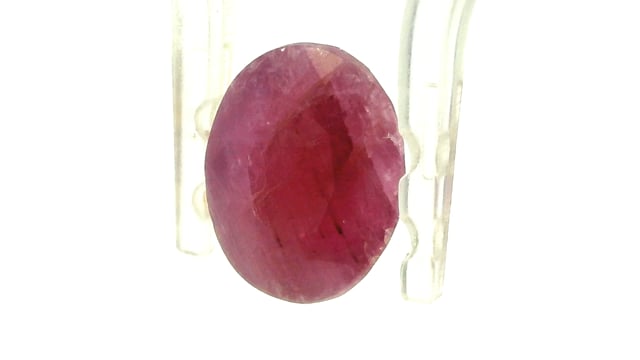 African Ruby 5.1 Carats — video