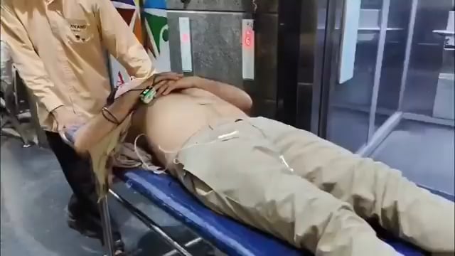मुज्जफरनगर उत्तर प्रदेश 

बदमाशो ने सिपाही अजीत सिंह को मारी गोली हालत गंभीर 
सूचना मिलते ही सिपाही को भर्ती कराया गया अस्पताल है हालत नाजुक