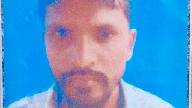 11 हजार वोल्ट की हाईटेंशन लाइन की चपेट में आने से झुलसा था 30 वर्षीय युवक मौत की खबर से परिवार में मचा कोहराम#latest_new