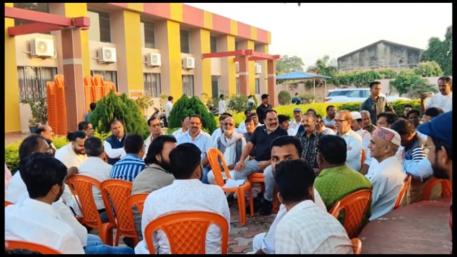 युवा कांग्रेस की अंबेडकर क्विज प्रतियोगिता संपन्न | शंभू शर्मा और प्रदीप यादव की मुलाकात चर्चा में | Deoghar