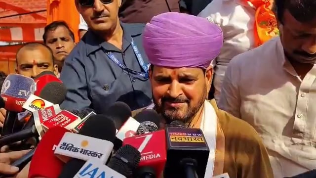 🔥 बृजभूषण सिंह का कांग्रेस पर बड़ा बयान! बोले- 200 सीटें चाहिए? हम देते तो 25 से ज्यादा नहीं देते! 🚨